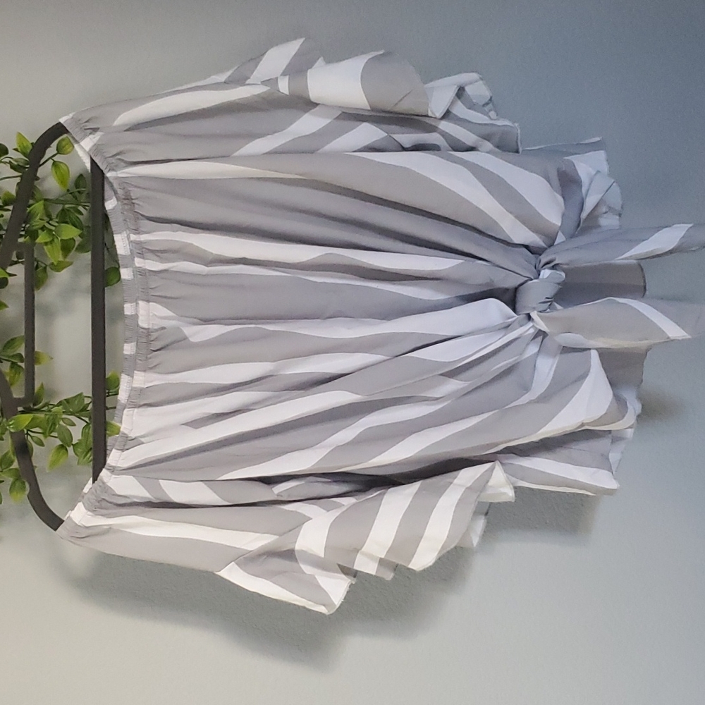Off the soulder flowy top